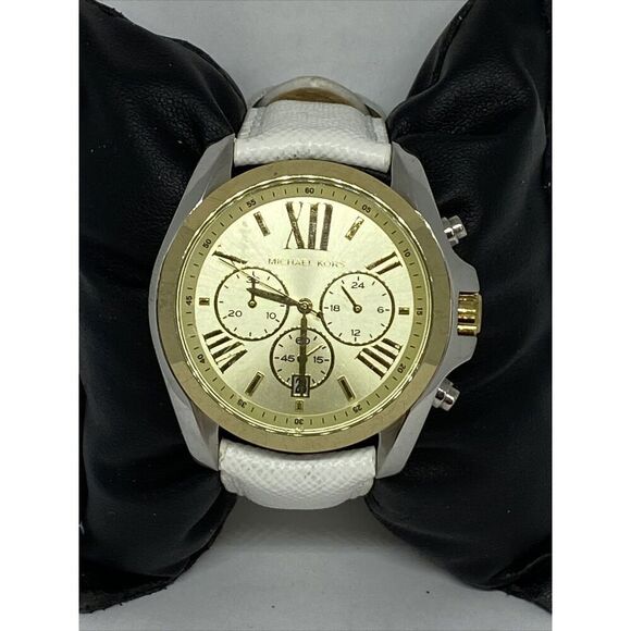 Michael Kors MK5605 Women's Leather Analog Gold Dial Quartz Genuine Watch XX486 - Picture 1 of 12